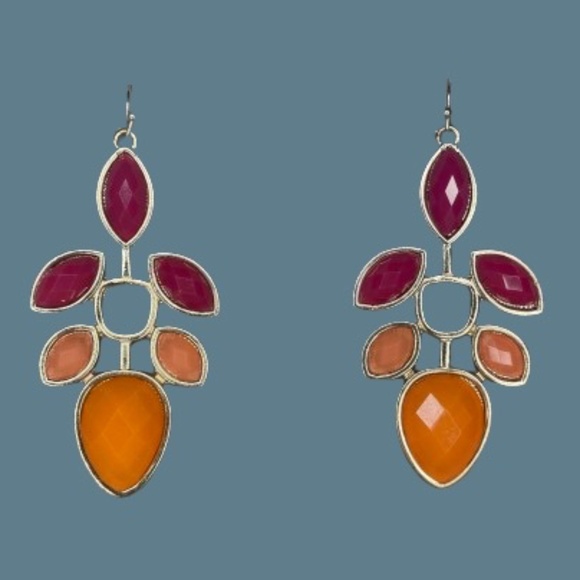 Vintage CUSP by Neiman Marcus Earrings Stone Dangle Pierced Tear Leaf Gold Tone - Picture 1 of 3